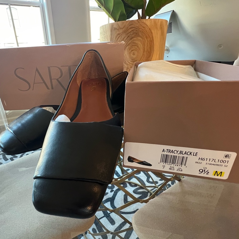 Franco Sarto Tracy Flat